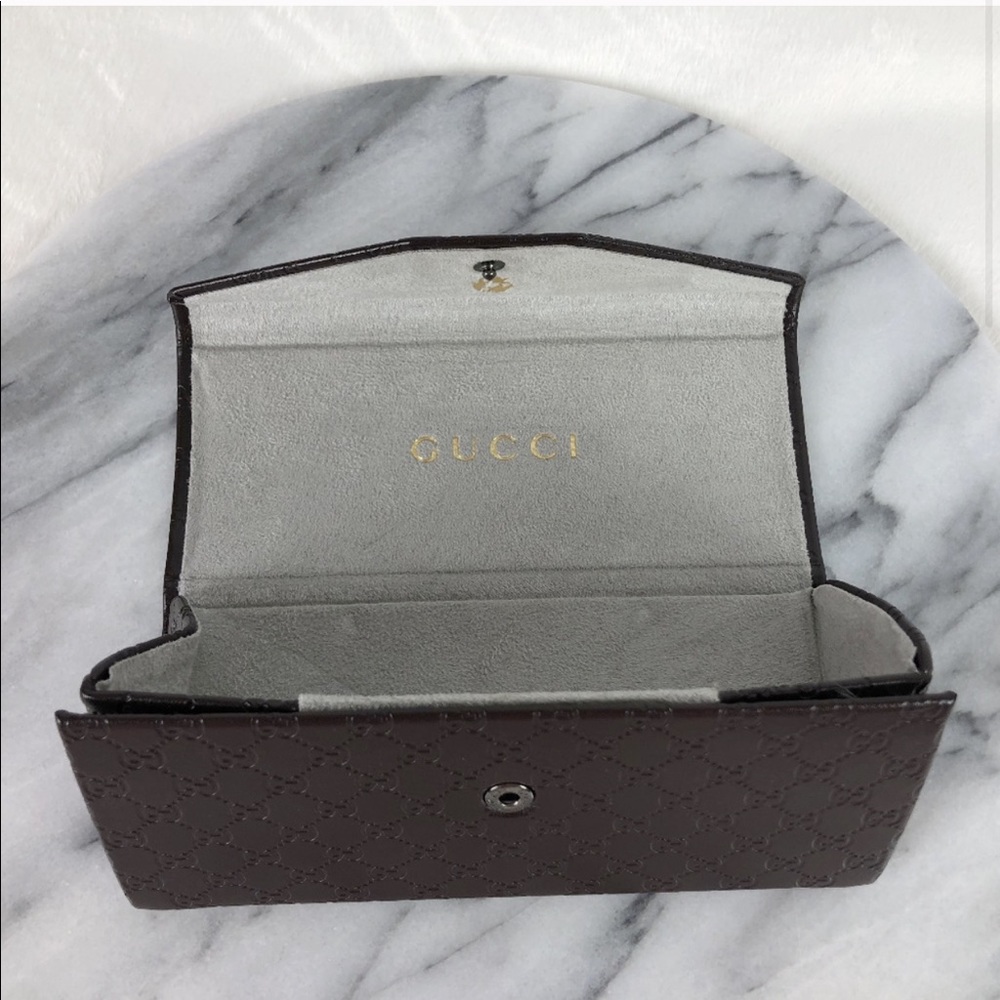 🆕 Gucci sunglasses or eyeglasses folding case